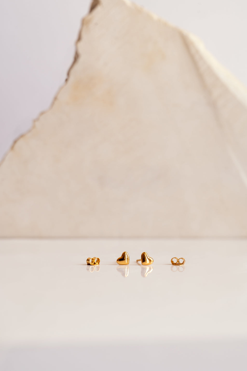 Albi Mini Heart Earrings