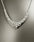 Shiny‑Crystal V‑Shape Wedding Banquet Pendant Necklace