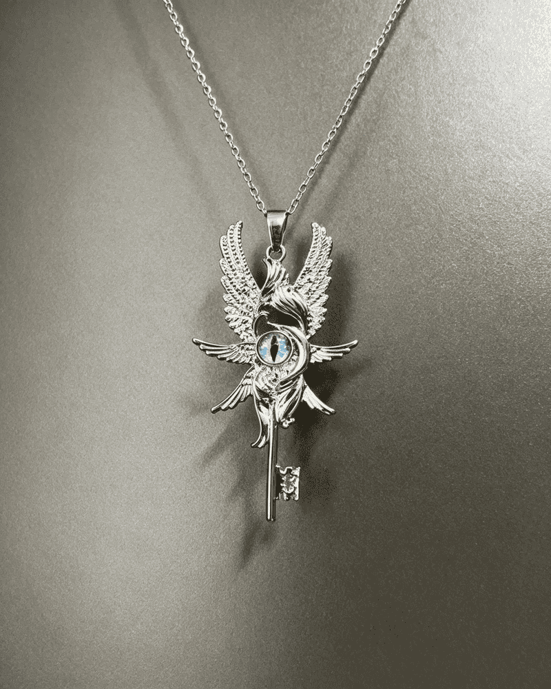 Vintage-Grey Moonlight Wand silver necklace of the Eye of the Devil