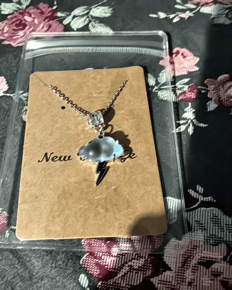 Vintage Storm Lightning‑Shaped Blue Enamel Pendant Necklace