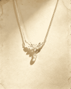 Vintage Laurel‑Leaf Flower Crystal Drop Pendant Necklace