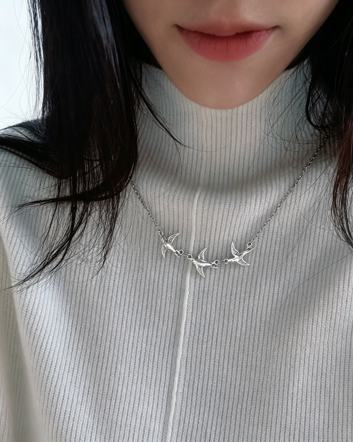 Vintage 3‑Flying‑Birds Pendant Necklace Minimalist Swallow Silver