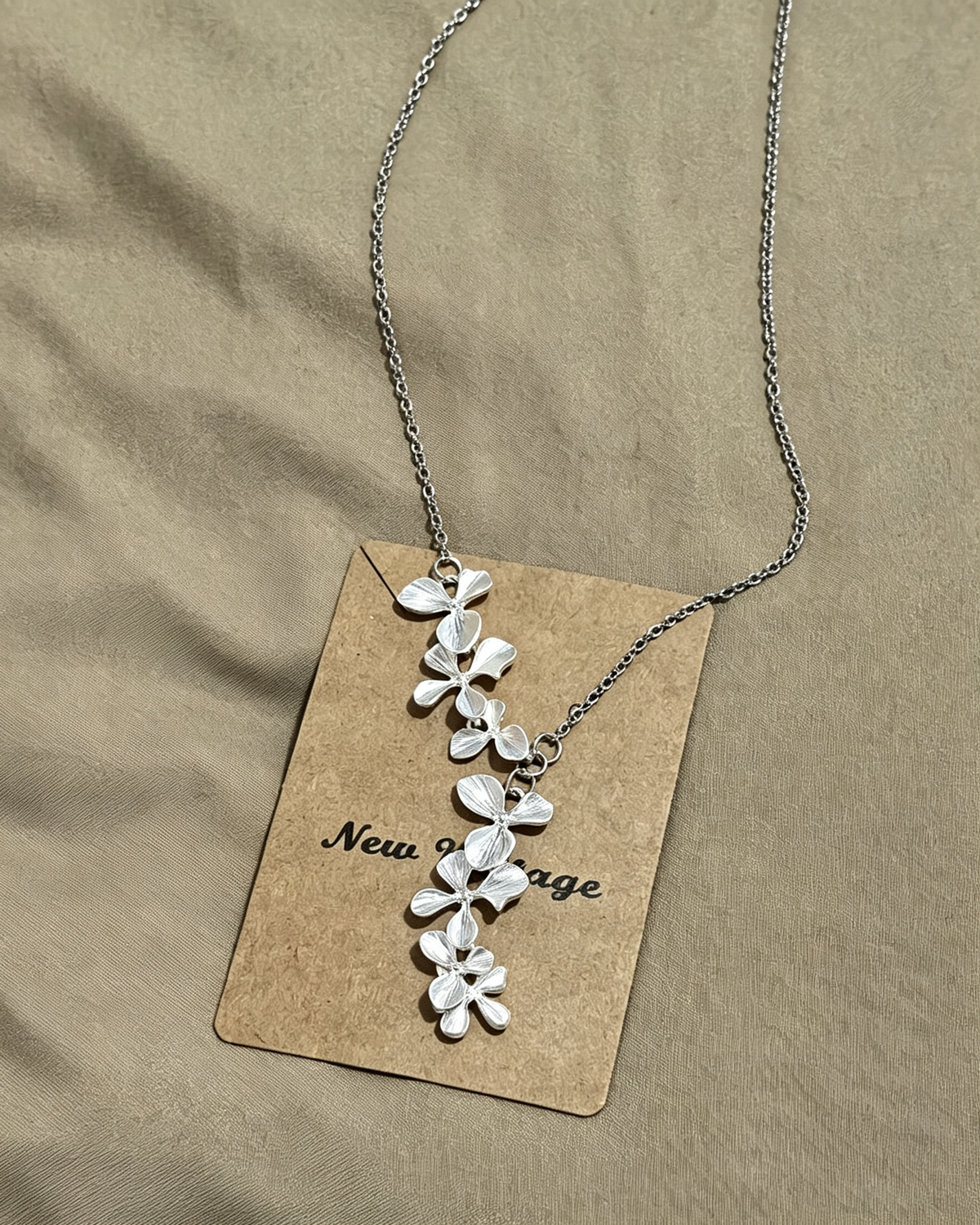 Vintage Cascading Flower Silver‑Plated Pendant Necklace