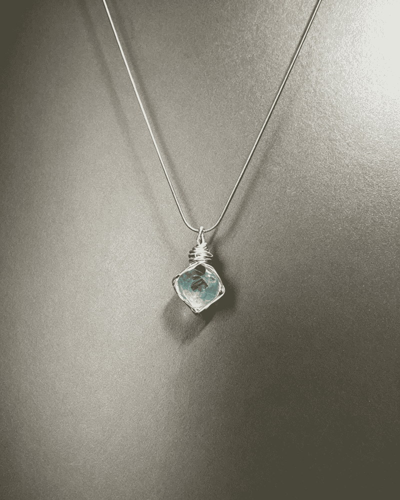 Hand‑made Wire Wrapped Green Fluorite Pendant Necklace