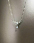 Vintage Laurel‑Leaf Flower Crystal Drop Pendant Necklace