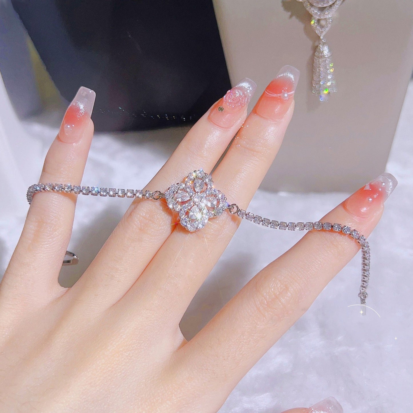 HANA TENNIS BRACELET