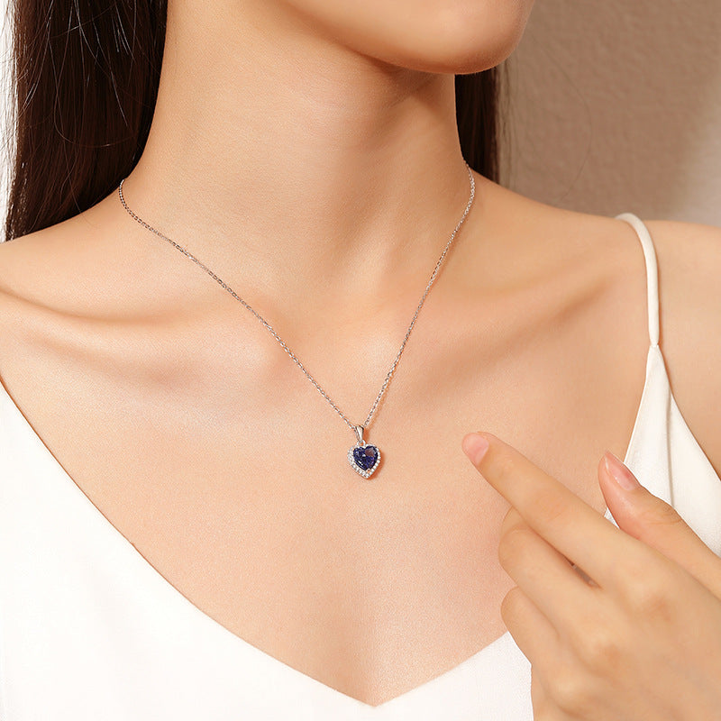 PINKO NECKLACE